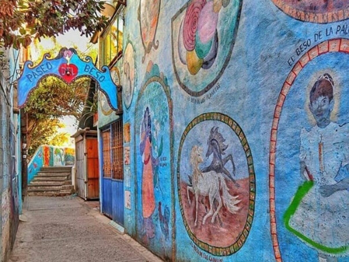 Inicios Paseo del Beso Bucerías